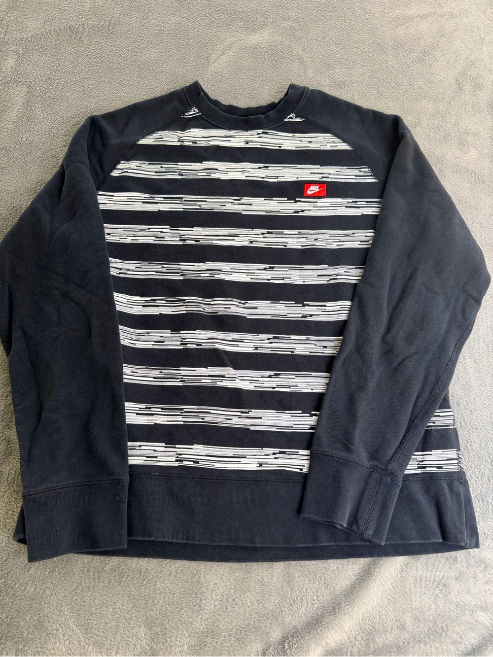 Nike Crewneck Sweatshirt Mens XL Black Striped Logo Pullover Athletic Casual